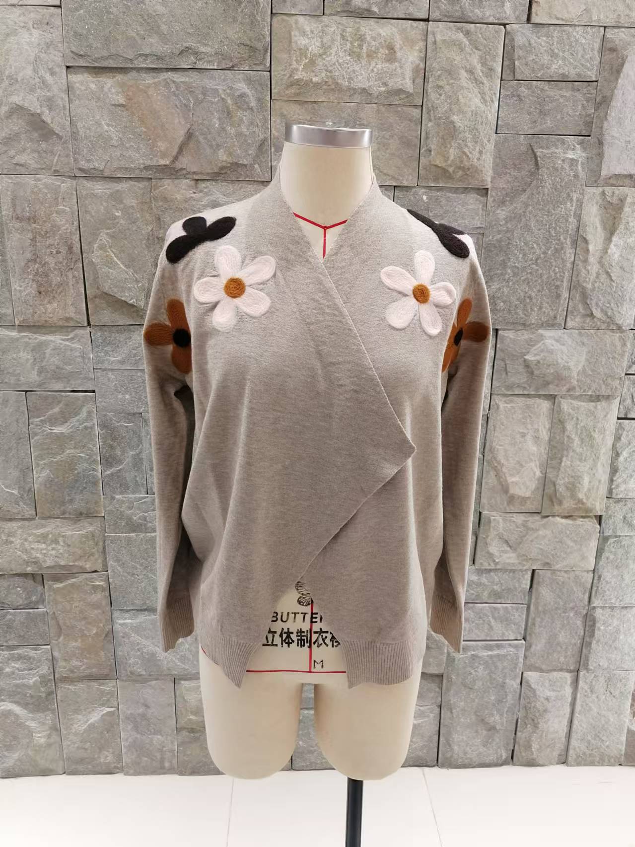 Women Shawl Knitted Jacquard Sweater