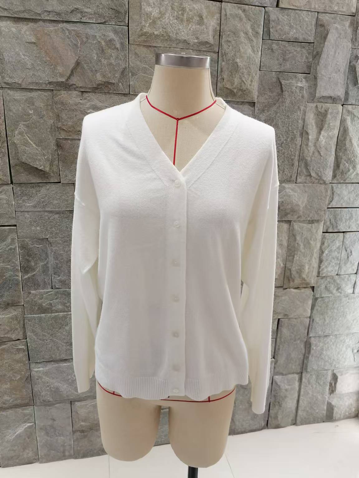 Women cardigan knitted sweater